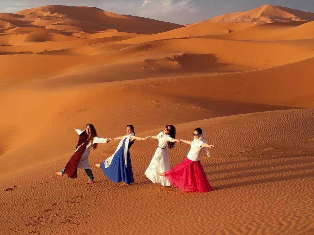 Merzouga Paradise Luxury Camp エクステリア 写真